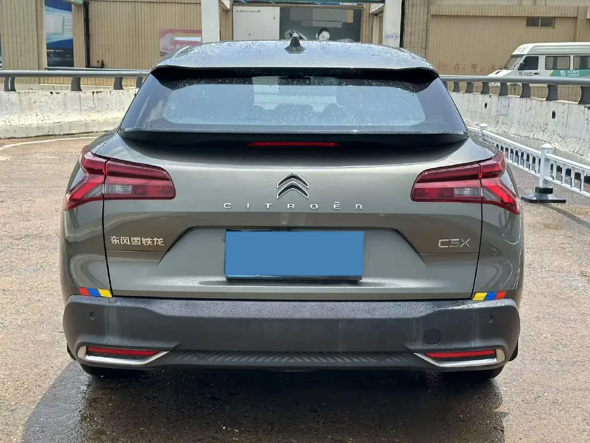 2021 Citroen C5 X 1.6T 175HP L4 8AT,autocango,china used car exporter,china ev exporter,chinese used car exporter,chinese used ev exporter