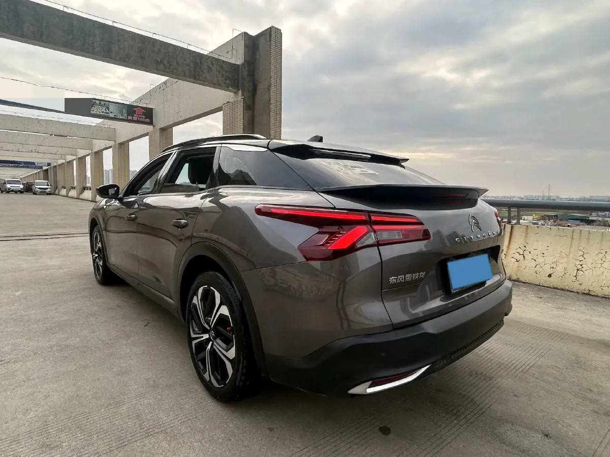 2021 Citroen C5 X 1.6T 175HP L4 8AT,autocango,china used car exporter,china ev exporter,chinese used car exporter,chinese used ev exporter