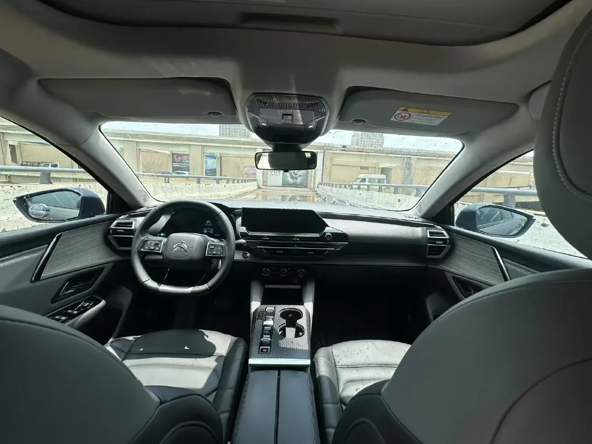 2021 Citroen C5 X 1.6T 175HP L4 8AT,autocango,china used car exporter,china ev exporter,chinese used car exporter,chinese used ev exporter