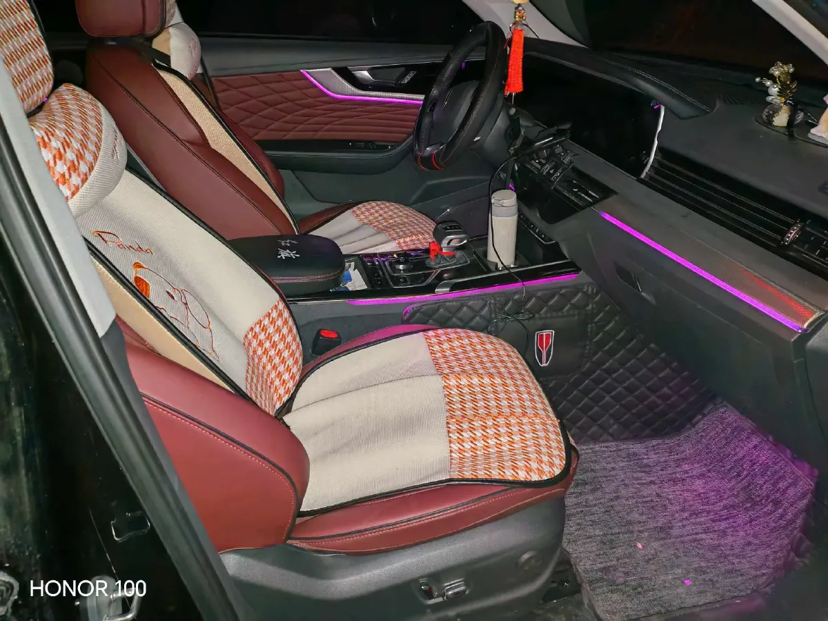 2022 HongQi HS5 2.0T 224HP L4 6AT,autocango,china used car exporter,china ev exporter,chinese used car exporter,chinese used ev exporter