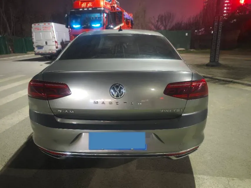 2020 Volkswagen Magotan 2.0T 186HP L4 7DCT,autocango,china used car exporter,china ev exporter,chinese used car exporter,chinese used ev exporter