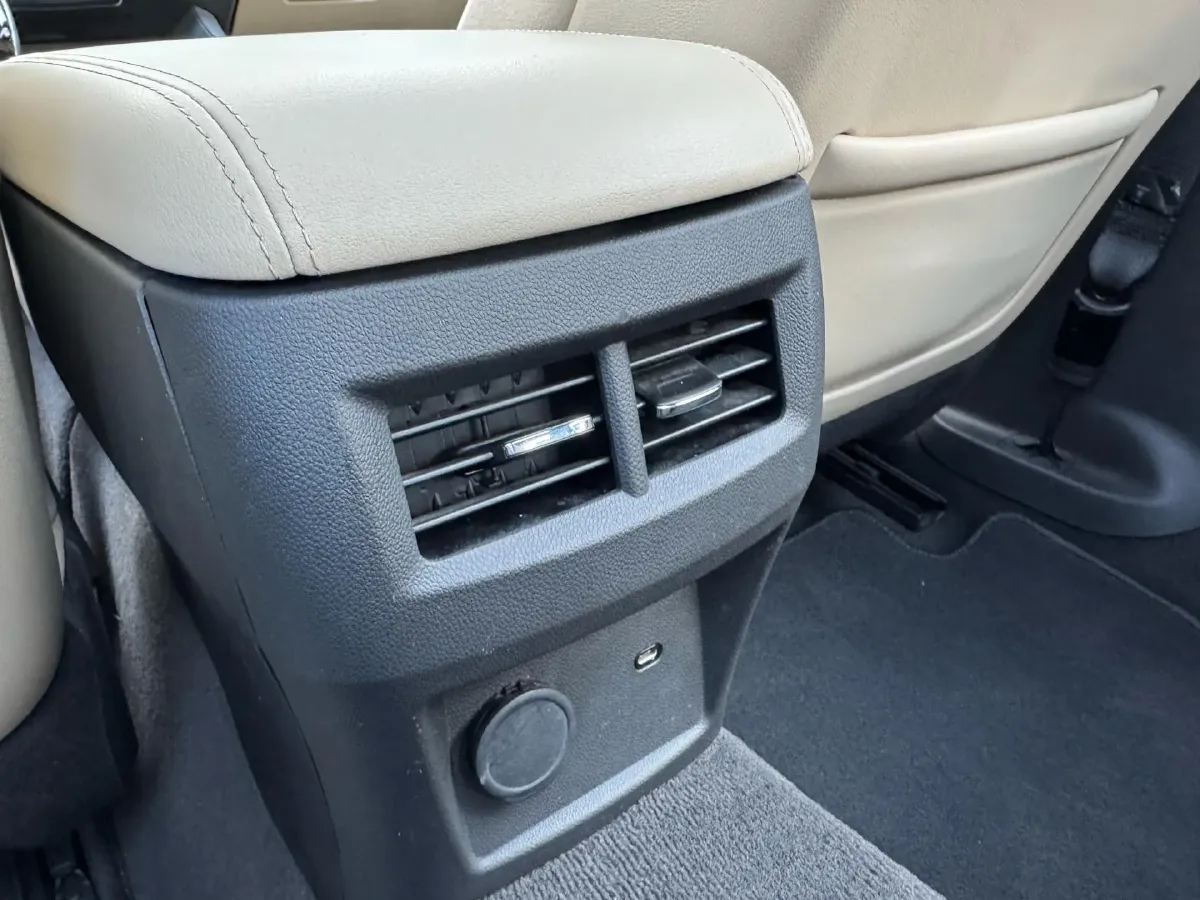 2020 Cadillac CT5 2.0T 237HP L4 10AT,autocango,china used car exporter,china ev exporter,chinese used car exporter,chinese used ev exporter