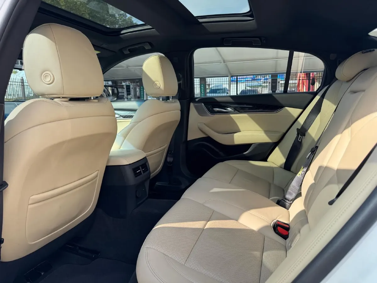 2020 Cadillac CT5 2.0T 237HP L4 10AT,autocango,china used car exporter,china ev exporter,chinese used car exporter,chinese used ev exporter