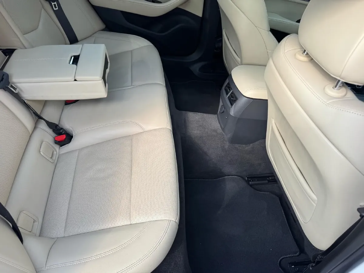 2020 Cadillac CT5 2.0T 237HP L4 10AT,autocango,china used car exporter,china ev exporter,chinese used car exporter,chinese used ev exporter