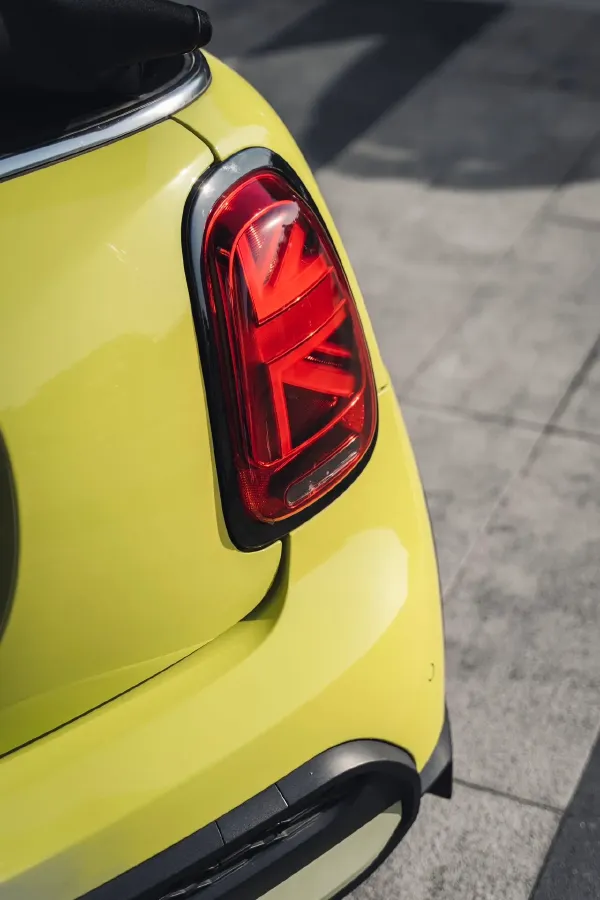 2022 MINI MINI 2.0T 192HP L4 7DCT,autocango,china used car exporter,china ev exporter,chinese used car exporter,chinese used ev exporter