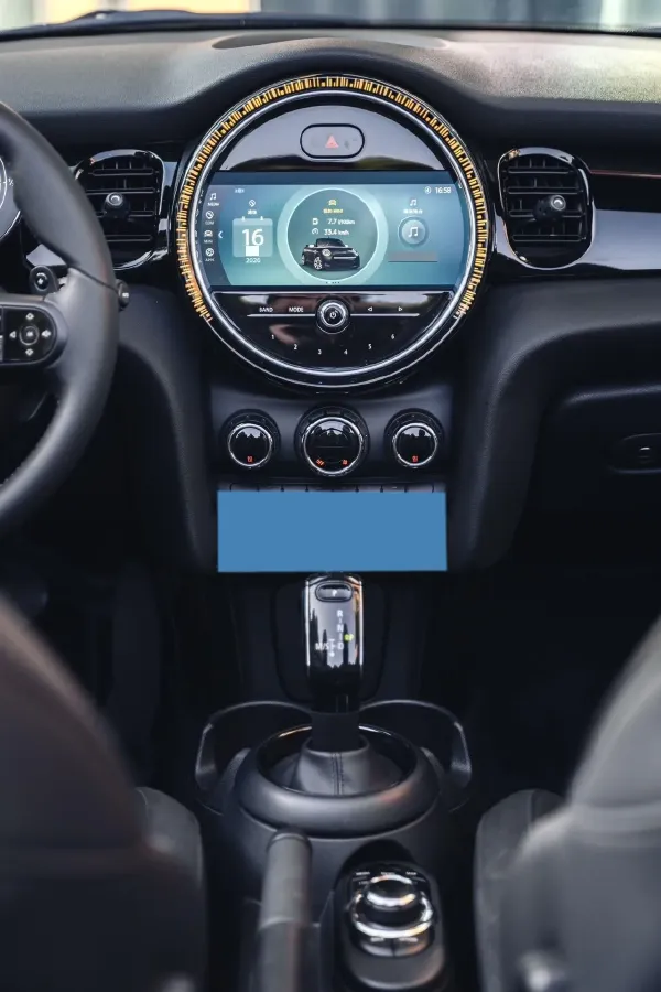 2022 MINI MINI 2.0T 192HP L4 7DCT,autocango,china used car exporter,china ev exporter,chinese used car exporter,chinese used ev exporter