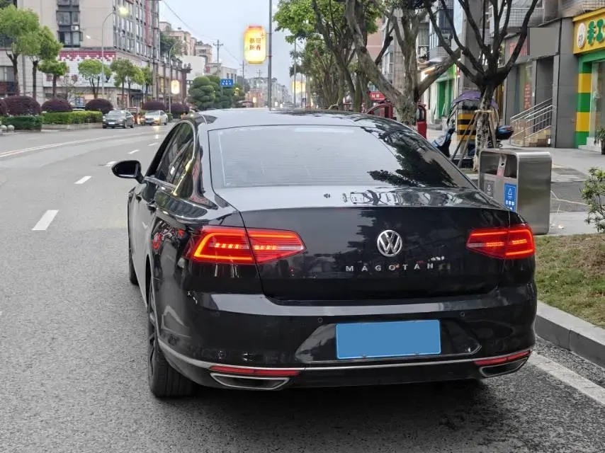 2019 Chevrolet Malibu XL 2.0T 241HP L4 9AT,autocango,china used car exporter,china ev exporter,chinese used car exporter,chinese used ev exporter