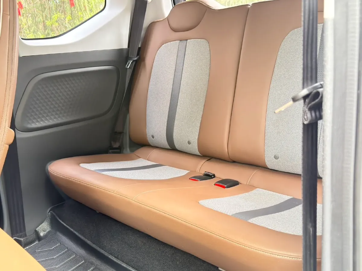 2022 WuLing HongGuang MINI EV BEV 17.3KWH,autocango,china used car exporter,china ev exporter,chinese used car exporter,chinese used ev exporter