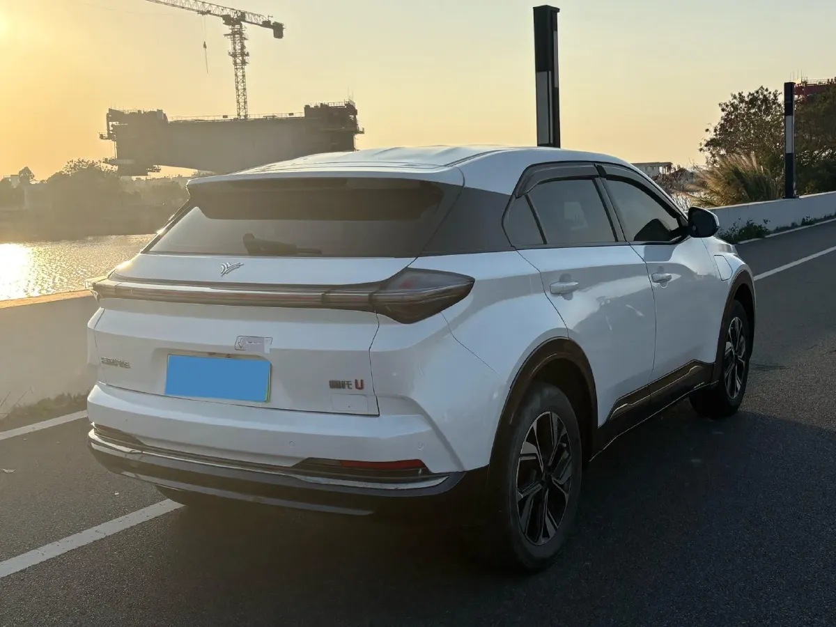 2022 GAC Trumpchi GS4 Plus 2.0T 252HP L4 6AT,autocango,china used car exporter,china ev exporter,chinese used car exporter,chinese used ev exporter