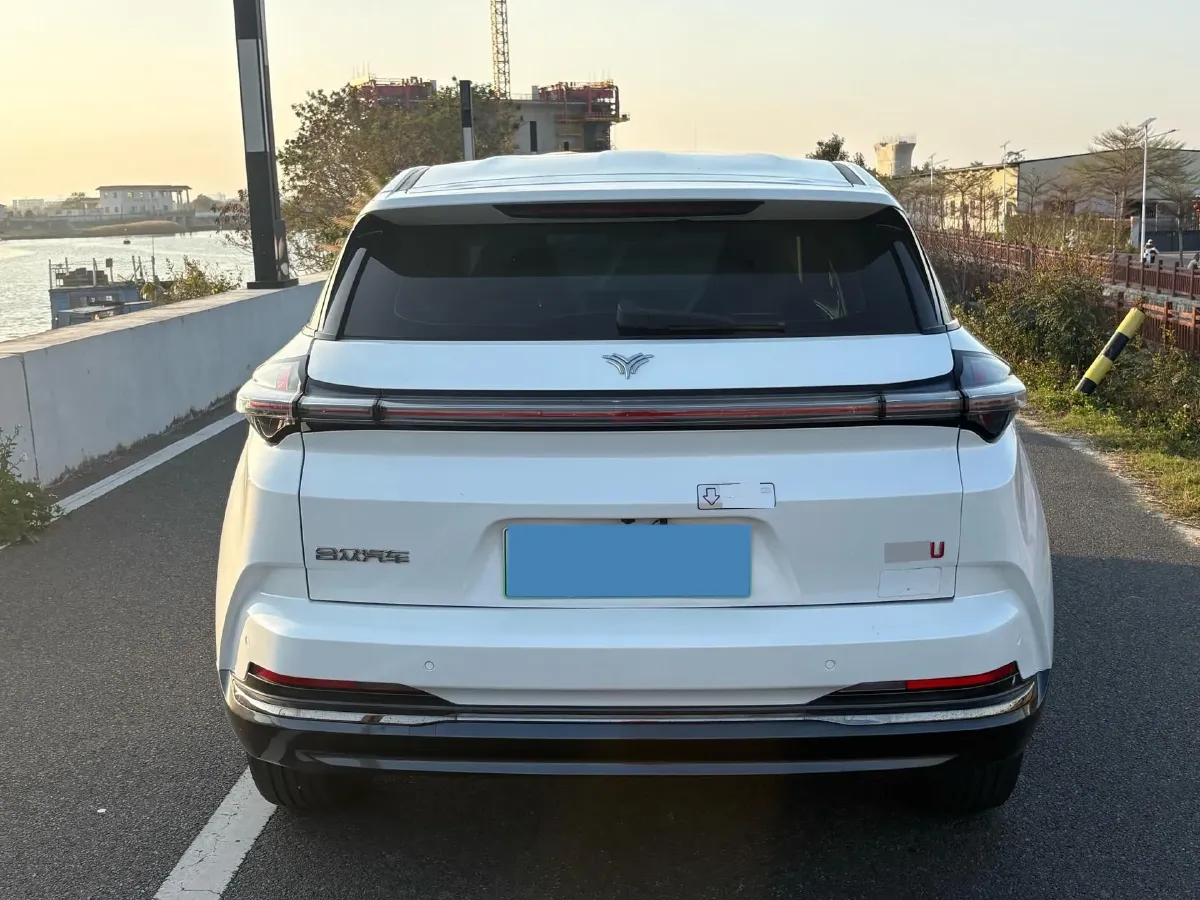 2022 GAC Trumpchi GS4 Plus 2.0T 252HP L4 6AT,autocango,china used car exporter,china ev exporter,chinese used car exporter,chinese used ev exporter