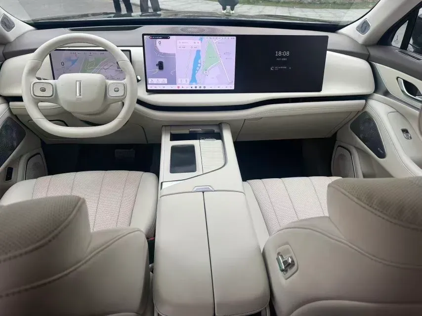 2025 WEY BlueMountain 1.5T 170HP L4 4DHT PHEV 44.5KWH,autocango,china used car exporter,china ev exporter,chinese used car exporter,chinese used ev exporter