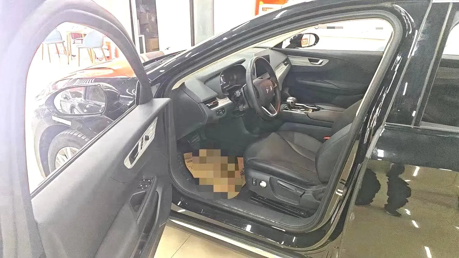 2023 HongQi E-QM5 BEV 54KWH,autocango,china used car exporter,china ev exporter,chinese used car exporter,chinese used ev exporter