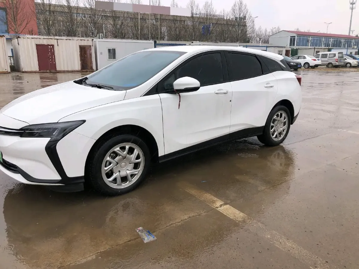 2024 Buick Velite 6 BEV 50.3KWH,autocango,china used car exporter,china ev exporter,chinese used car exporter,chinese used ev exporter