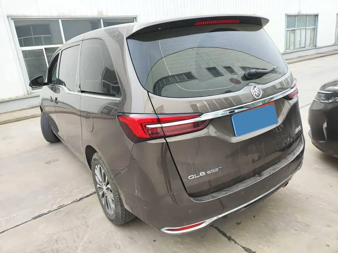 2022 Buick GL8 2.0T 237HP L4 9AT,autocango,china used car exporter,china ev exporter,chinese used car exporter,chinese used ev exporter