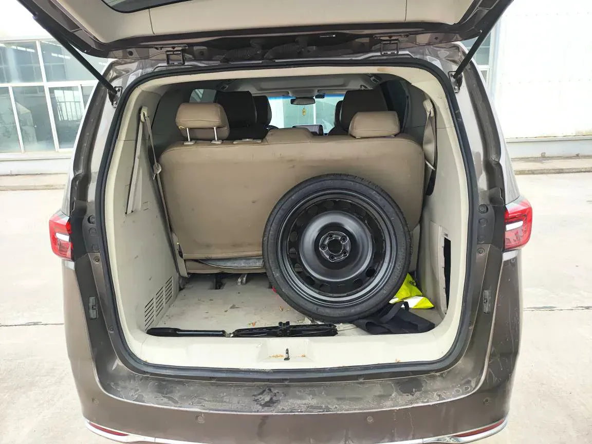 2022 Buick GL8 2.0T 237HP L4 9AT,autocango,china used car exporter,china ev exporter,chinese used car exporter,chinese used ev exporter