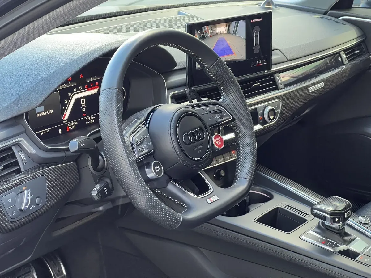 2020 Audi A4L 2.0T 190HP L4 7DCT,autocango,china used car exporter,china ev exporter,chinese used car exporter,chinese used ev exporter