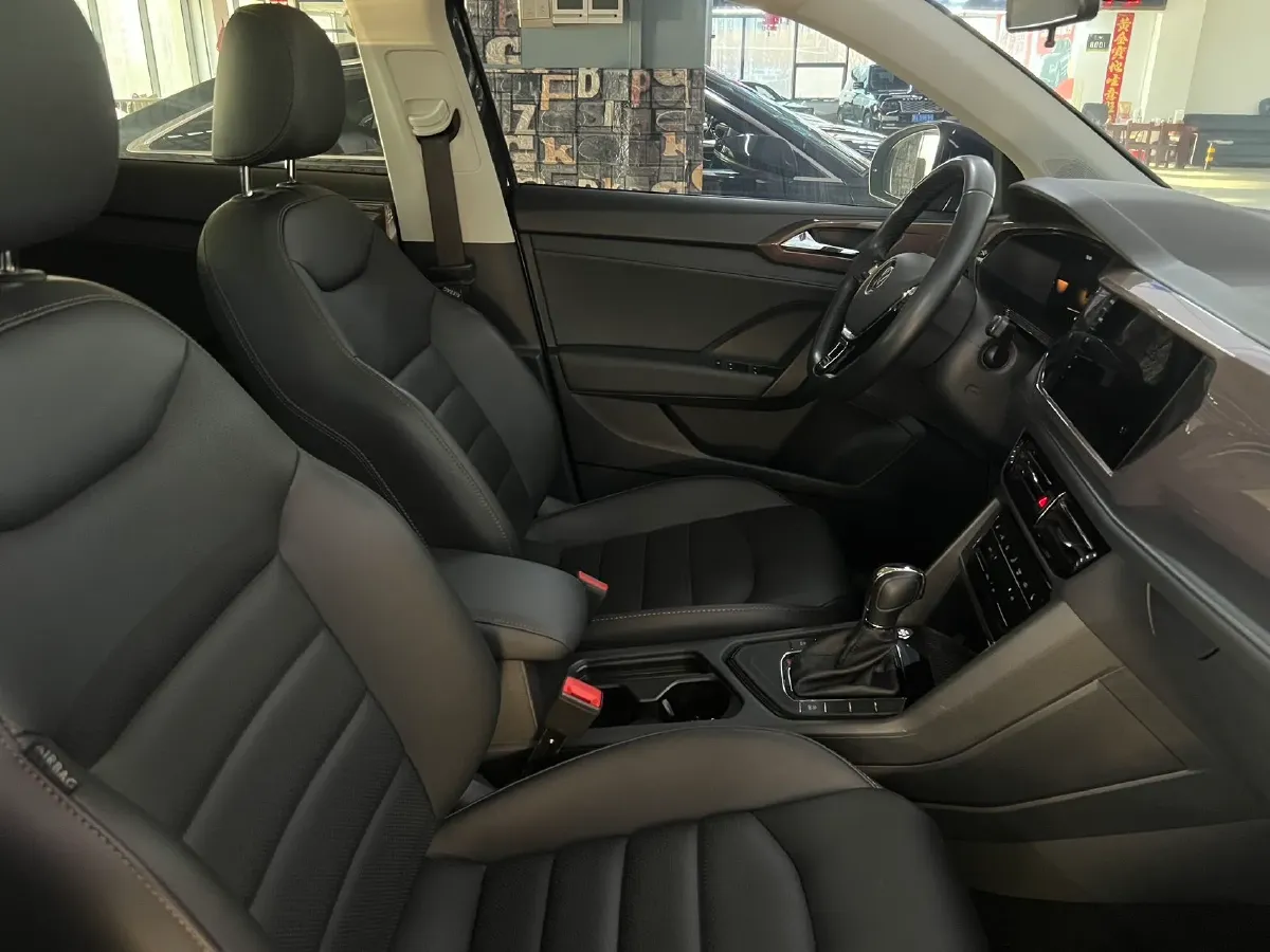 2022 Volkswagen Tharu 1.4T 150HP L4 7DCT,autocango,china used car exporter,china ev exporter,chinese used car exporter,chinese used ev exporter