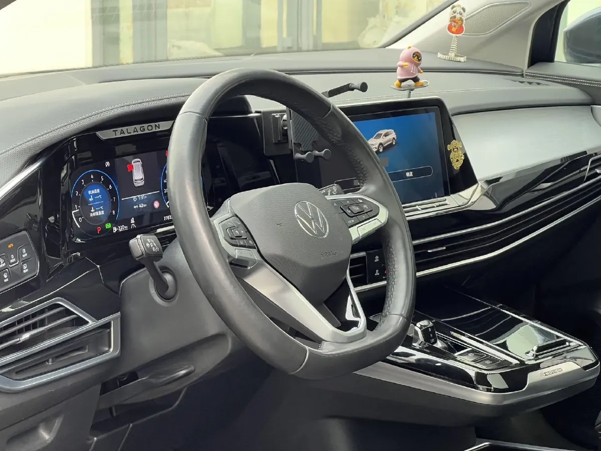 2021 Volkswagen Talagon 2.0T 220HP L4 7DCT,autocango,china used car exporter,china ev exporter,chinese used car exporter,chinese used ev exporter