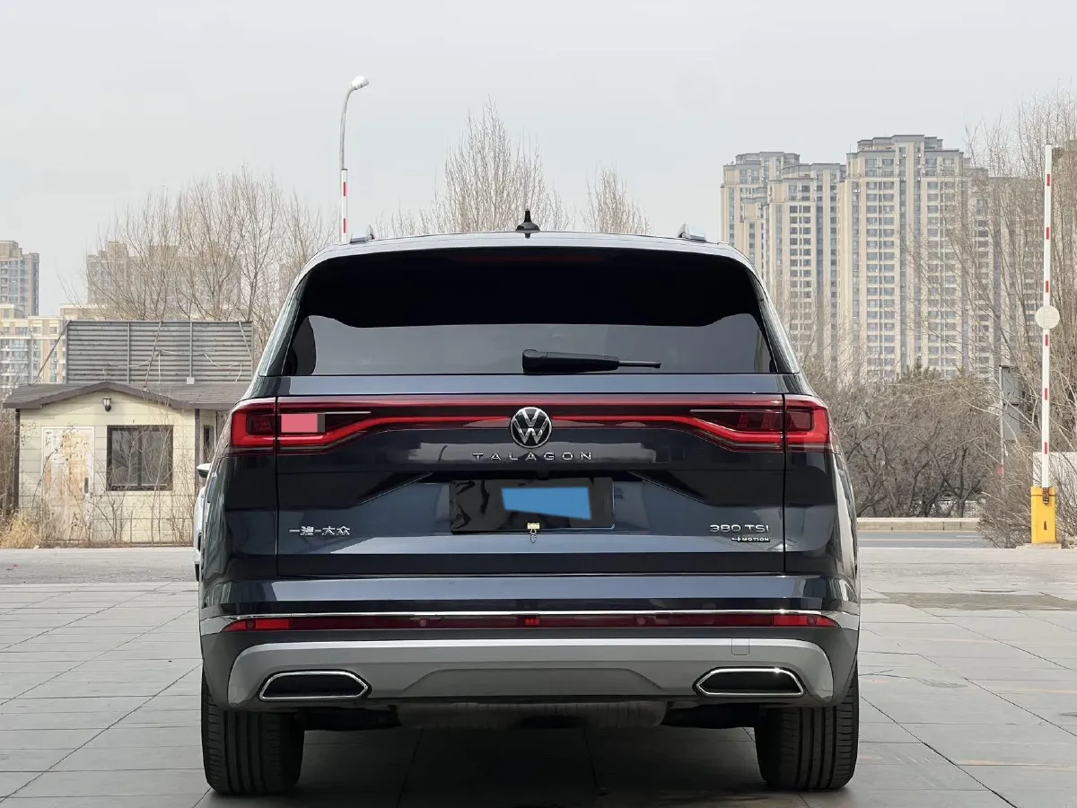 2021 Volkswagen Talagon 2.0T 220HP L4 7DCT,autocango,china used car exporter,china ev exporter,chinese used car exporter,chinese used ev exporter