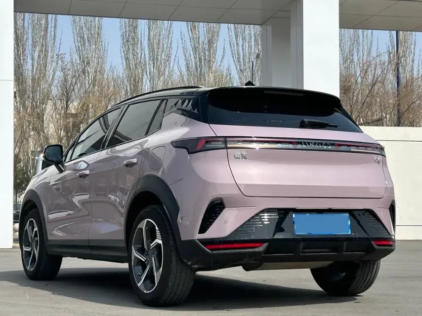 2025 LYNK&CO 06 1.5T 181HP L4 7DCT,autocango,china used car exporter,china ev exporter,chinese used car exporter,chinese used ev exporter