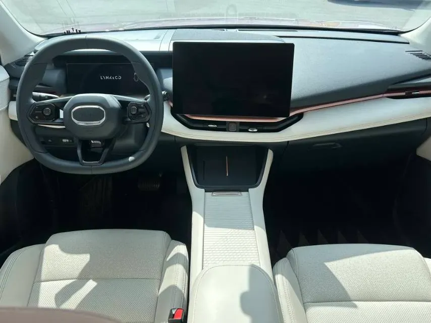 2025 LYNK&CO 06 1.5T 181HP L4 7DCT,autocango,china used car exporter,china ev exporter,chinese used car exporter,chinese used ev exporter