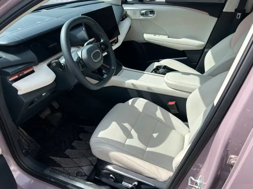 2025 LYNK&CO 06 1.5T 181HP L4 7DCT,autocango,china used car exporter,china ev exporter,chinese used car exporter,chinese used ev exporter