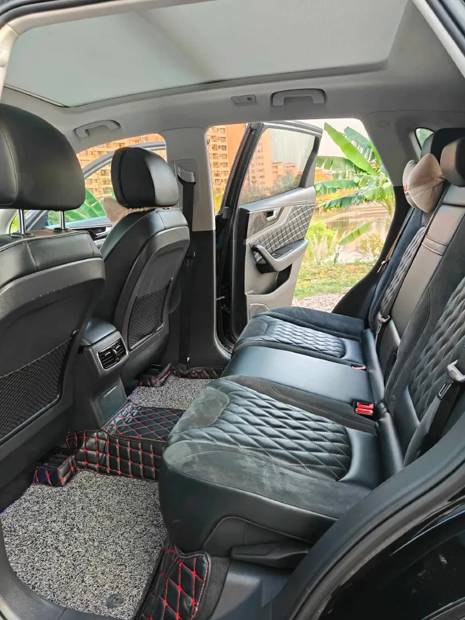 2019 HongQi HS5 2.0T 224HP L4 6AT,autocango,china used car exporter,china ev exporter,chinese used car exporter,chinese used ev exporter