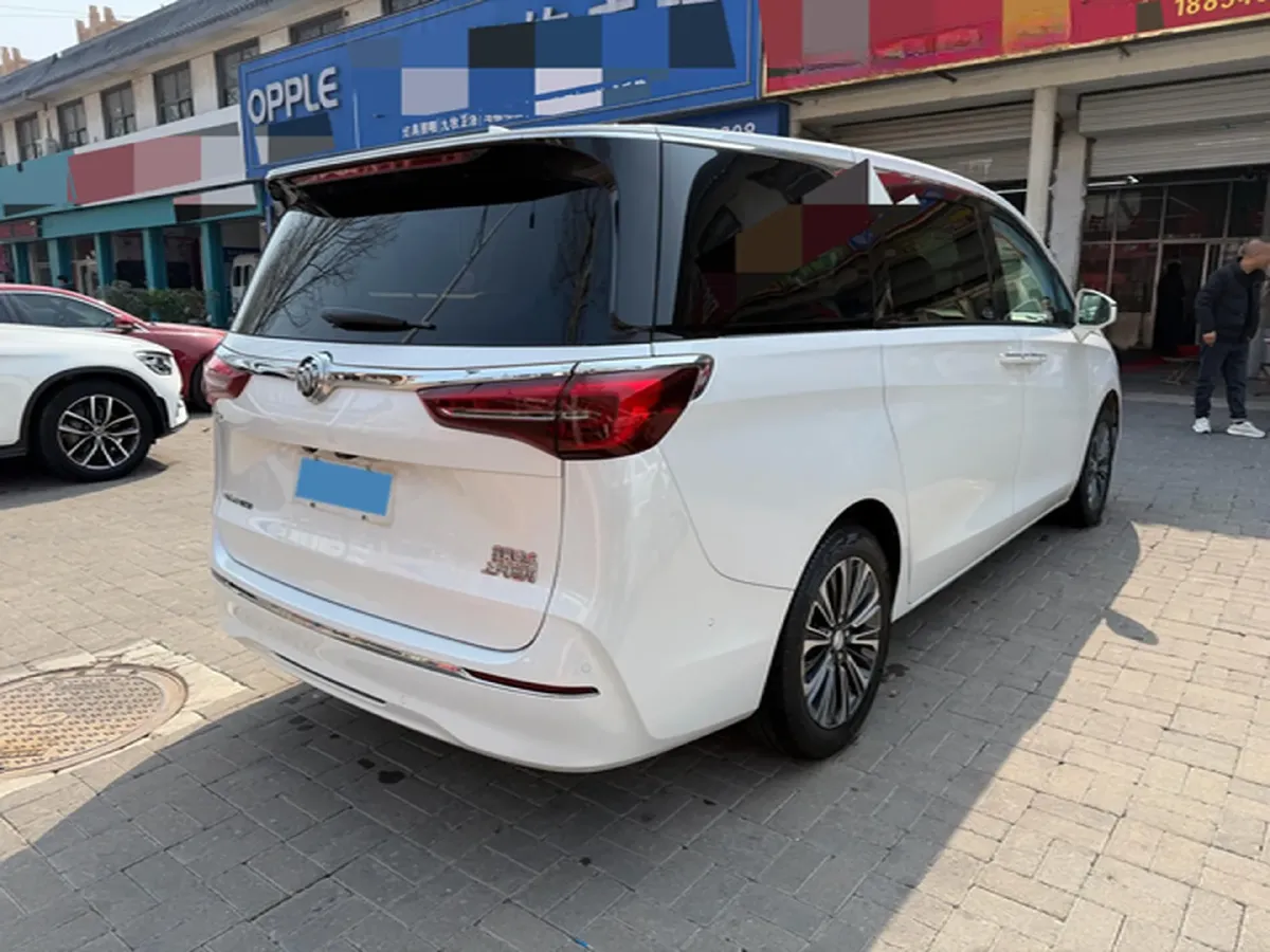 2021 Buick GL8 2.0T 237HP L4 9AT,autocango,china used car exporter,china ev exporter,chinese used car exporter,chinese used ev exporter