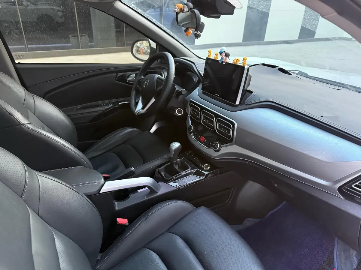 2019 HaiMa S5 1.6L 122HP L4 5MT,autocango,china used car exporter,china ev exporter,chinese used car exporter,chinese used ev exporter