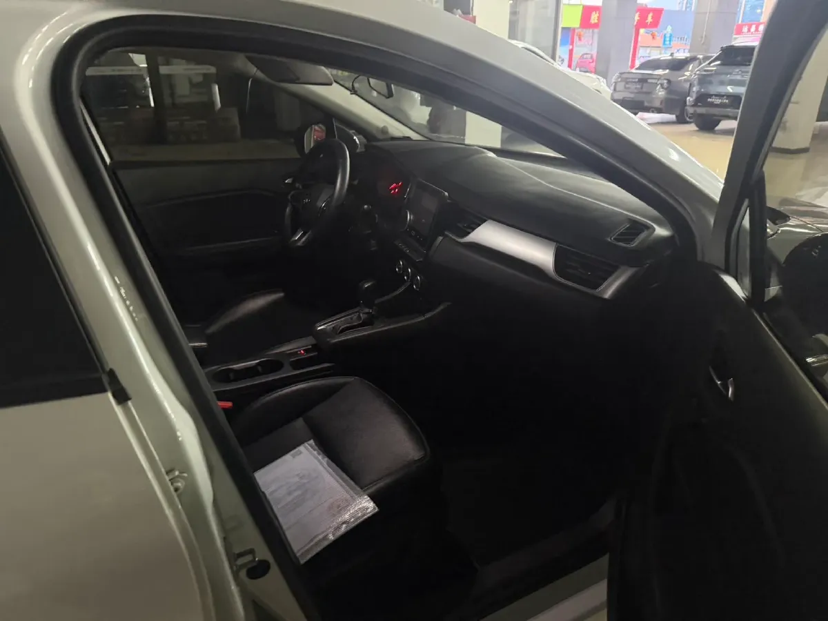 2019 Renault Captur 1.3T 159HP L4 7DCT,autocango,china used car exporter,china ev exporter,chinese used car exporter,chinese used ev exporter