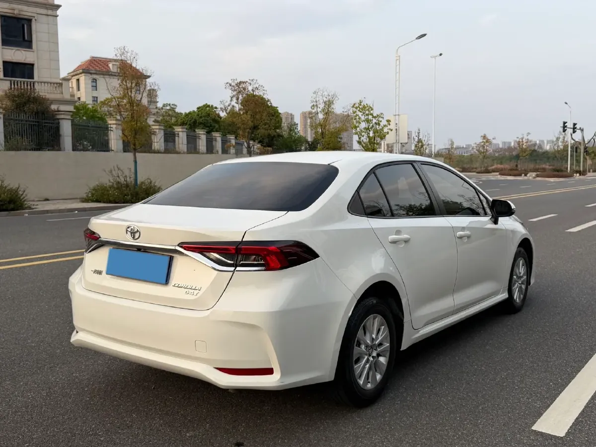2022 Toyota Corolla 1.2T 116HP L4 CVT,autocango,china used car exporter,china ev exporter,chinese used car exporter,chinese used ev exporter
