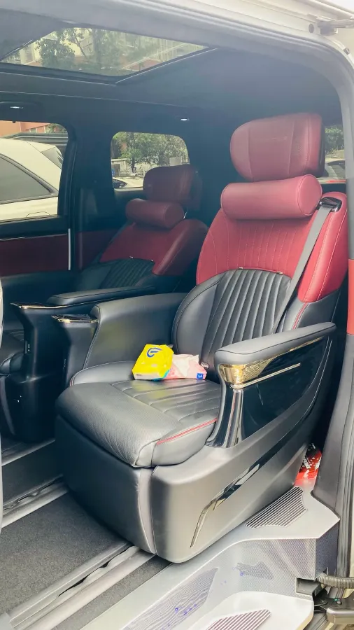 2023 GAC Trumpchi M8 2.0T 190HP L4 E-CVT Hybrid,autocango,china used car exporter,china ev exporter,chinese used car exporter,chinese used ev exporter