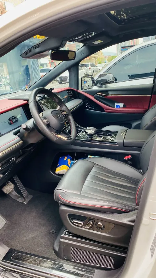 2023 GAC Trumpchi M8 2.0T 190HP L4 E-CVT Hybrid,autocango,china used car exporter,china ev exporter,chinese used car exporter,chinese used ev exporter