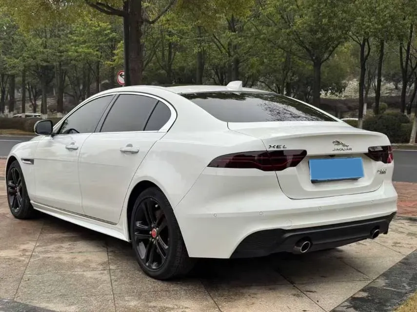 2020 Jaguar XEL 2.0T 200HP L4 8AT,autocango,china used car exporter,china ev exporter,chinese used car exporter,chinese used ev exporter