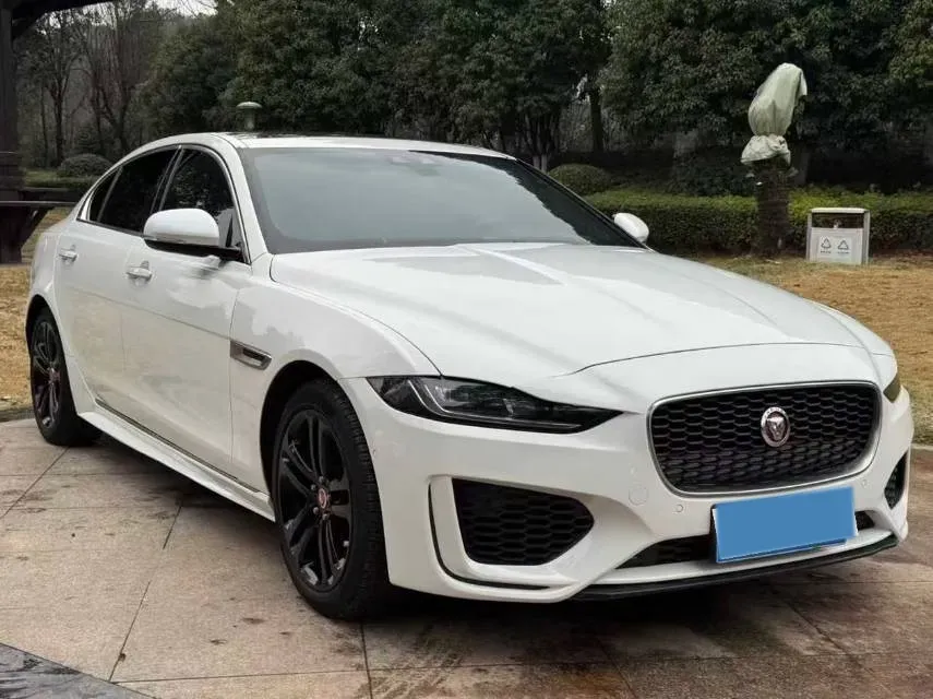 2020 Jaguar XEL 2.0T 200HP L4 8AT,autocango,china used car exporter,china ev exporter,chinese used car exporter,chinese used ev exporter