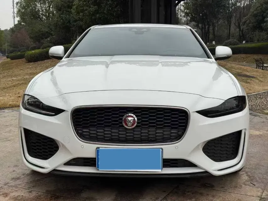 2020 Jaguar XEL 2.0T 200HP L4 8AT,autocango,china used car exporter,china ev exporter,chinese used car exporter,chinese used ev exporter