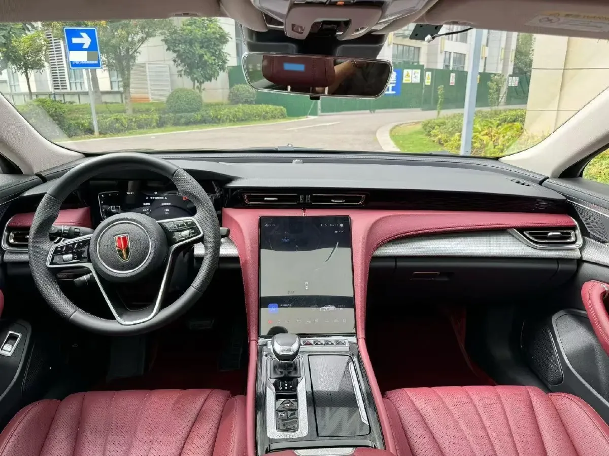 2023 HongQi H5 1.5T 169HP L4 7DCT,autocango,china used car exporter,china ev exporter,chinese used car exporter,chinese used ev exporter