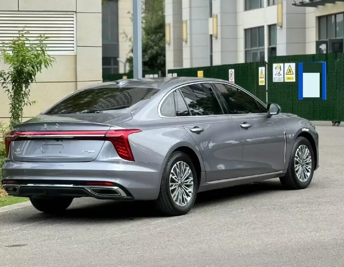 2023 HongQi H5 1.5T 169HP L4 7DCT,autocango,china used car exporter,china ev exporter,chinese used car exporter,chinese used ev exporter