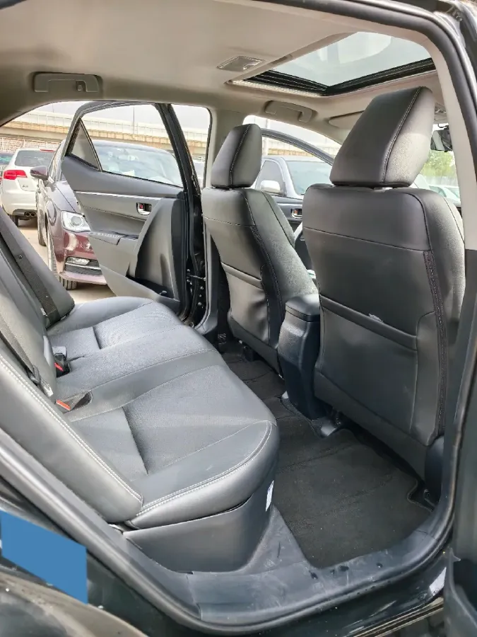 2019 Toyota Camry 2.5L 209HP L4 8AT,autocango,china used car exporter,china ev exporter,chinese used car exporter,chinese used ev exporter