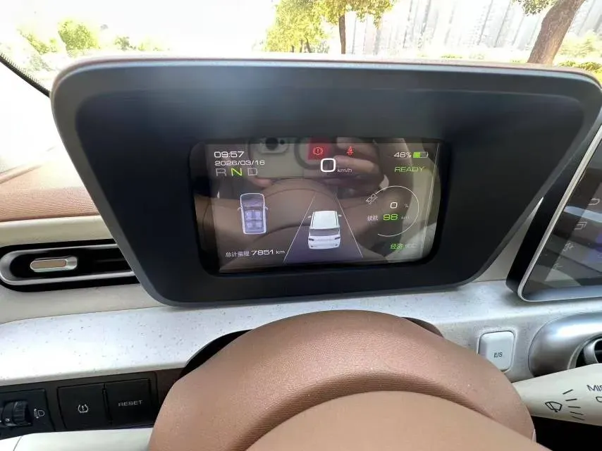 2024 WuLing HongGuang MINI EV BEV 17.3KWH,autocango,china used car exporter,china ev exporter,chinese used car exporter,chinese used ev exporter