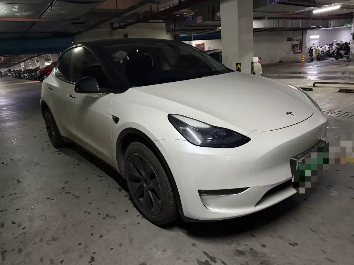 2024 Tesla Model Y BEV 78.4KWH,autocango,china used car exporter,china ev exporter,chinese used car exporter,chinese used ev exporter