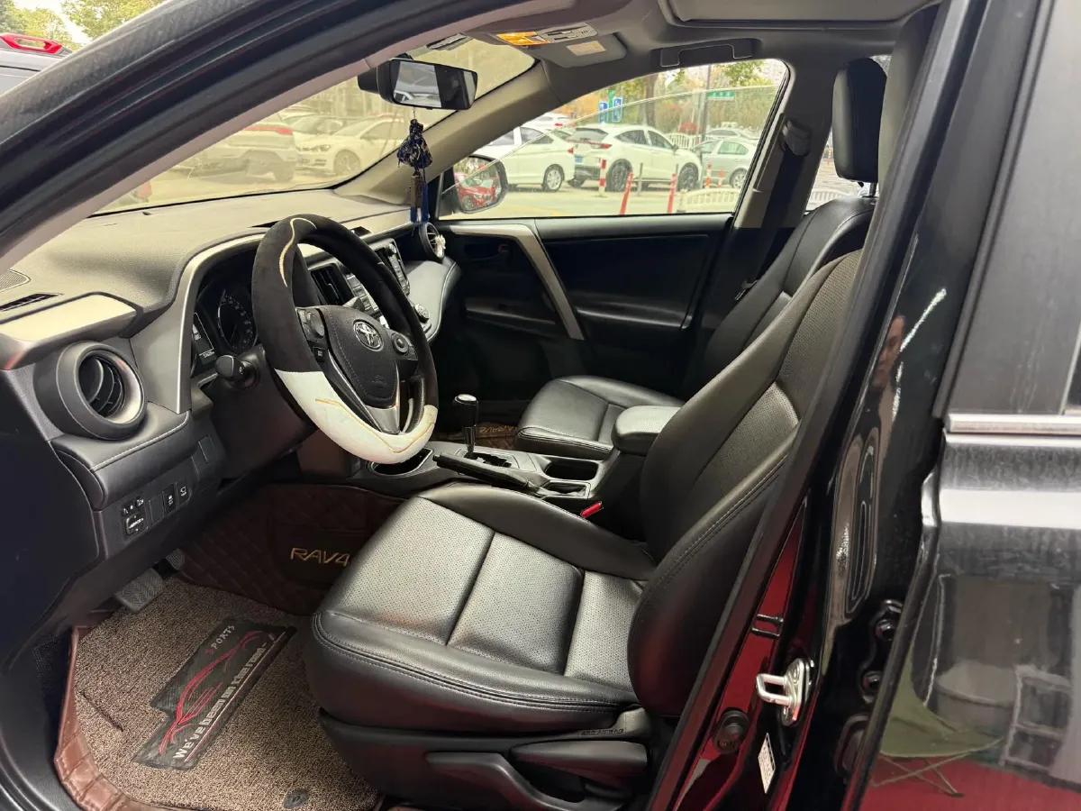 2019 Toyota Camry 2.0L 178HP L4 CVT,autocango,china used car exporter,china ev exporter,chinese used car exporter,chinese used ev exporter