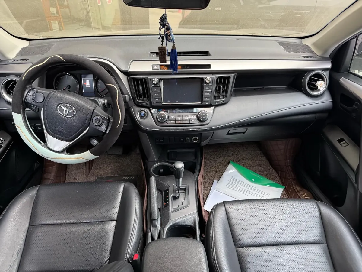 2019 Toyota Camry 2.0L 178HP L4 CVT,autocango,china used car exporter,china ev exporter,chinese used car exporter,chinese used ev exporter