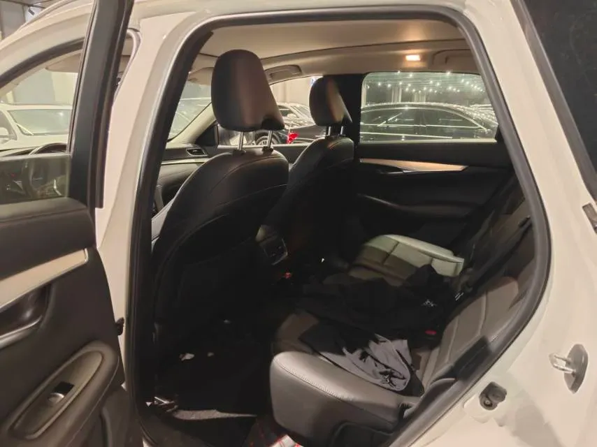 2022 Infiniti QX50 2.0T 245HP L4 CVT,autocango,china used car exporter,china ev exporter,chinese used car exporter,chinese used ev exporter