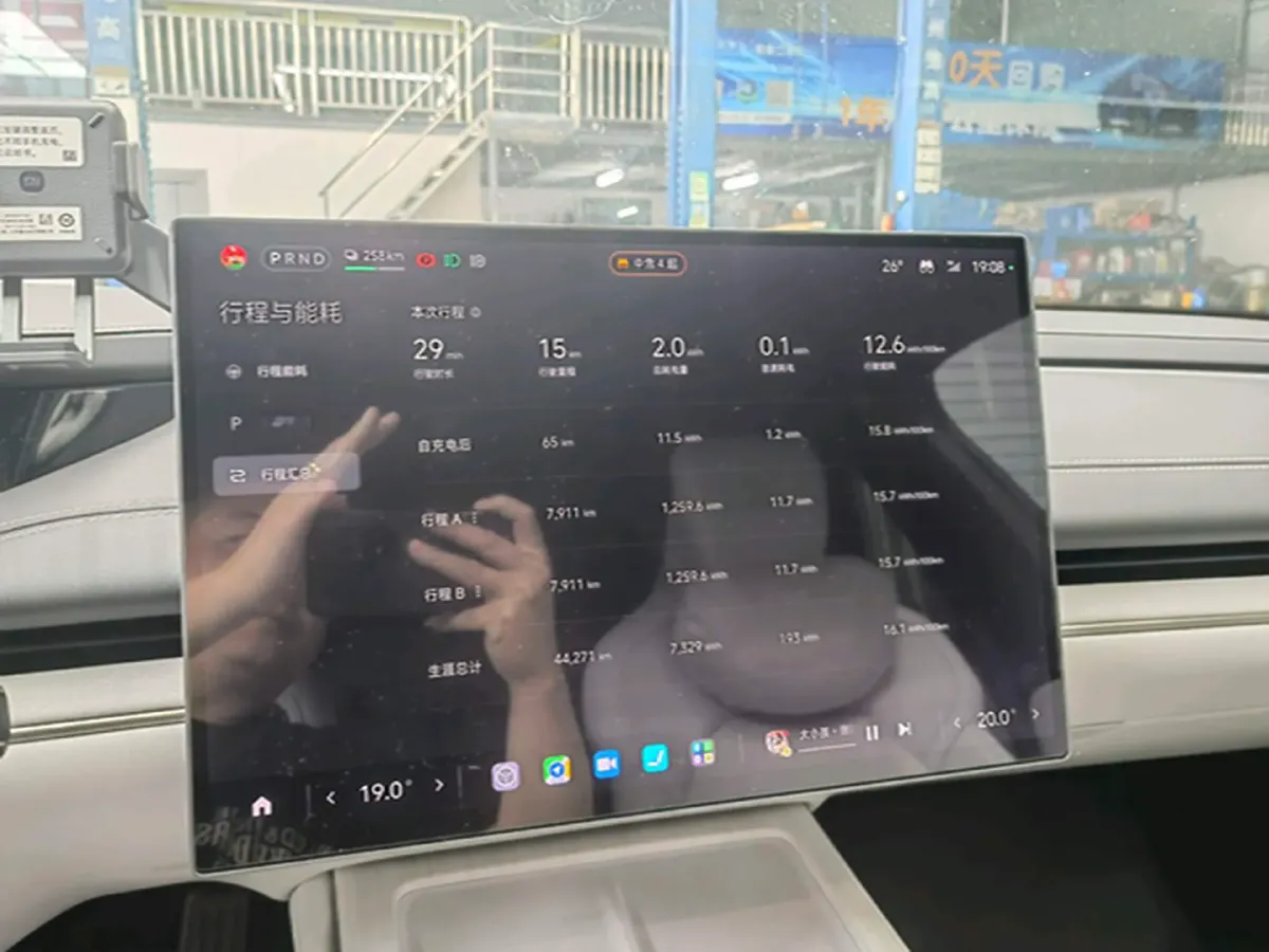 2024 MI SU7 BEV 73.6KWH,autocango,china used car exporter,china ev exporter,chinese used car exporter,chinese used ev exporter