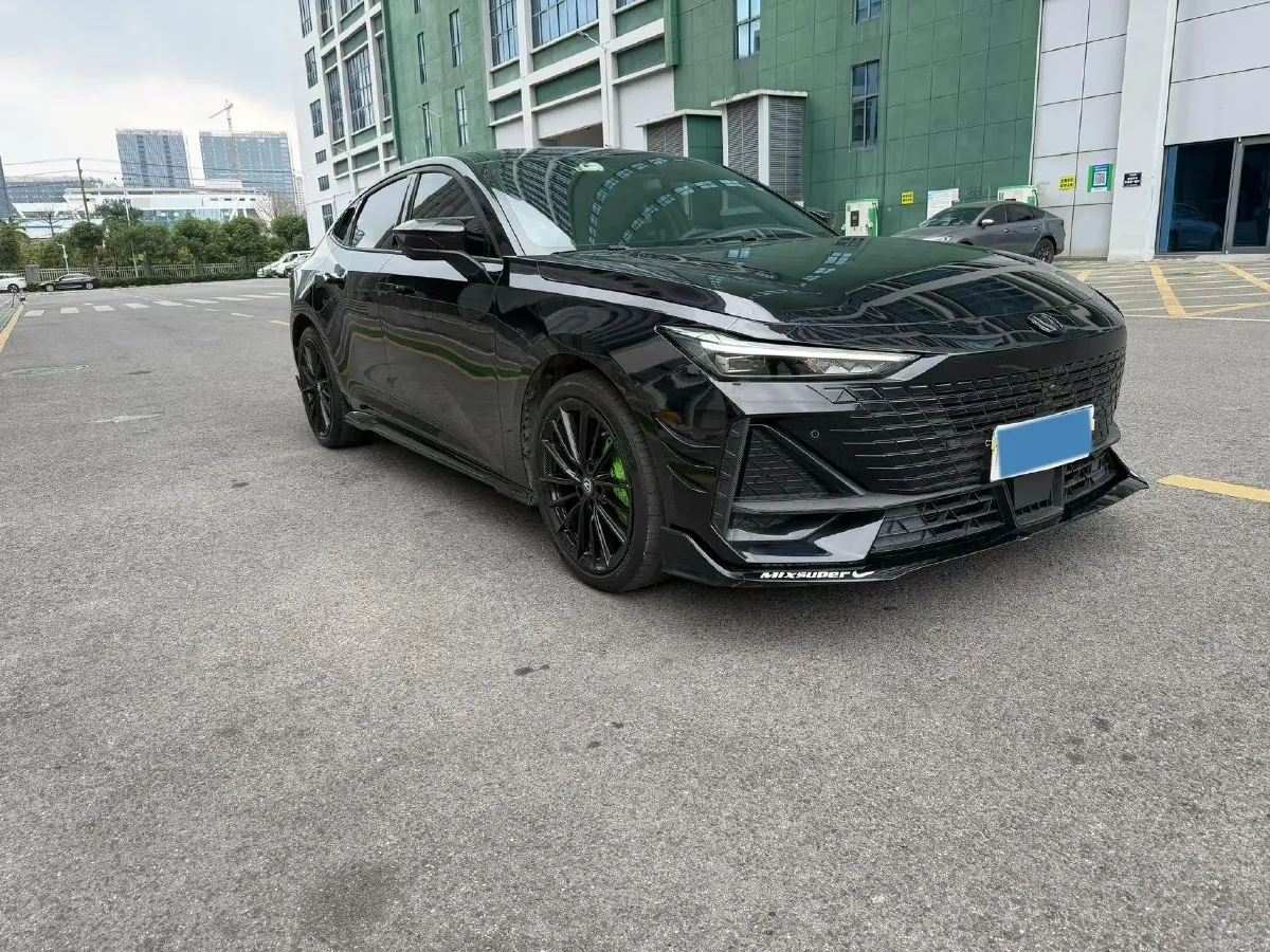 2022 ChangAn UNI-V 1.5T 188HP L4 7DCT,autocango,china used car exporter,china ev exporter,chinese used car exporter,chinese used ev exporter