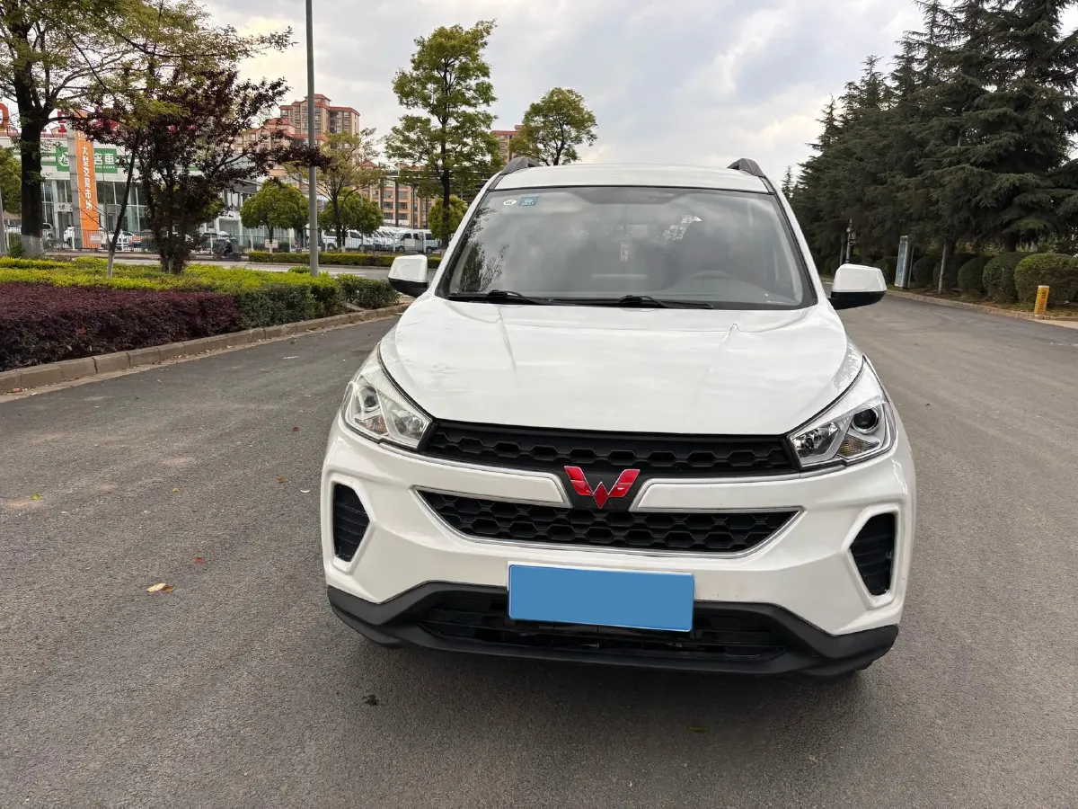 2018 Foton XiangLing M 1.2L 86HP L4 5MT,autocango,china used car exporter,china ev exporter,chinese used car exporter,chinese used ev exporter