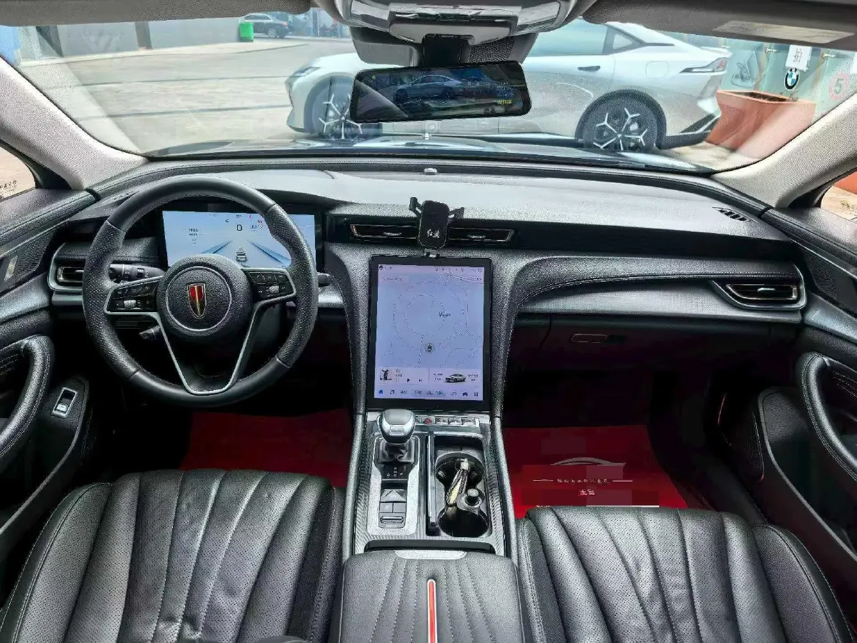 2024 HongQi H5 2.0T 224HP L4 8AT,autocango,china used car exporter,china ev exporter,chinese used car exporter,chinese used ev exporter