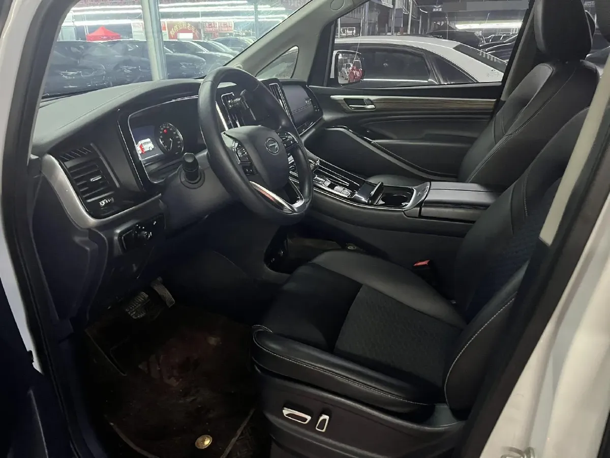 2023 GAC Trumpchi M8 2.0T 252HP L4 8AT,autocango,china used car exporter,china ev exporter,chinese used car exporter,chinese used ev exporter