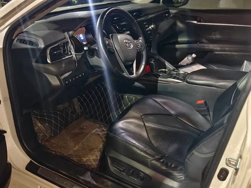 2018 Toyota Camry 2.5L 209HP L4 8AT,autocango,china used car exporter,china ev exporter,chinese used car exporter,chinese used ev exporter